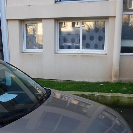 Brest Saint-Marc : Appart T1 Bis Bien Situe Wifi Exterior photo