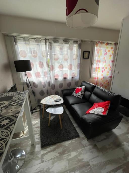 Brest Saint-Marc : Appart T1 Bis Bien Situe Wifi Exterior photo