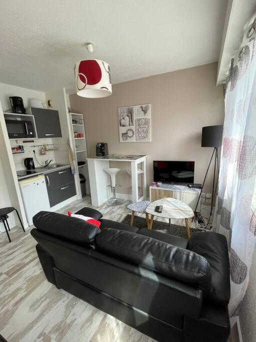 Brest Saint-Marc : Appart T1 Bis Bien Situe Wifi Exterior photo