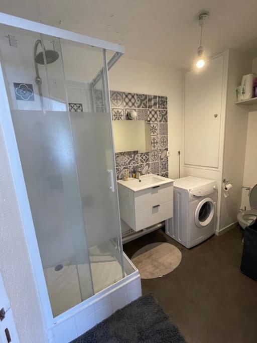 Brest Saint-Marc : Appart T1 Bis Bien Situe Wifi Exterior photo